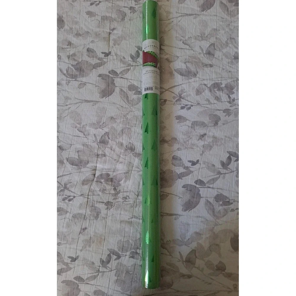 NIP 3 Rolls Wondershop Target Reversible Wrapping Paper Christmas Tree‎ And Red